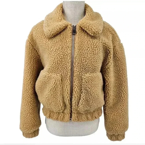 Urban Outfitters Teddy Bear Sherpa Size Large EUC - Picture 1 of 3